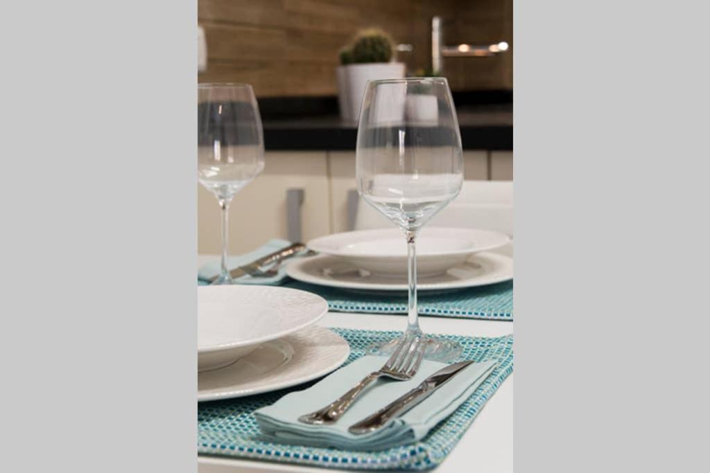New!!! Luxury City Center & Private Terrace Málaga Exteriör bild