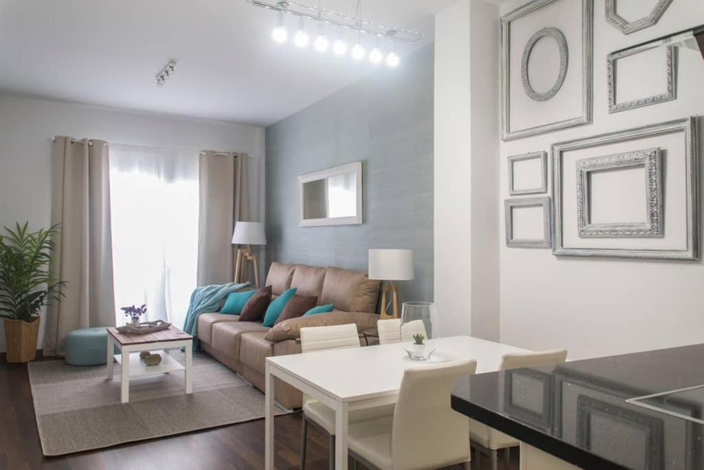 New!!! Luxury City Center & Private Terrace Málaga Exteriör bild